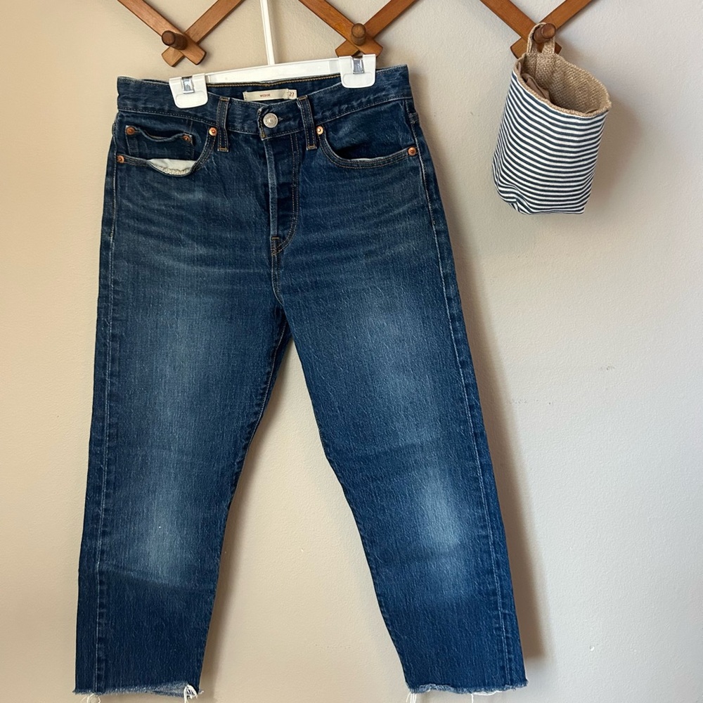 Levi’s Wedgie Fit Cropped Straight Leg Jeans